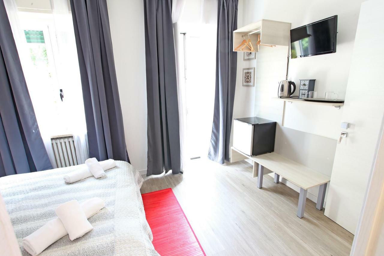 Bb Ombretta Bed & Breakfast Валеджо сул Минчио Екстериор снимка